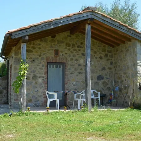 Landhaus La Casina Degli Olivi Seggiano